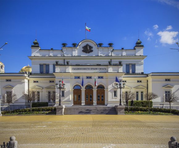 Парламентът прие окончателно промените в Закона за опазване на околната среда